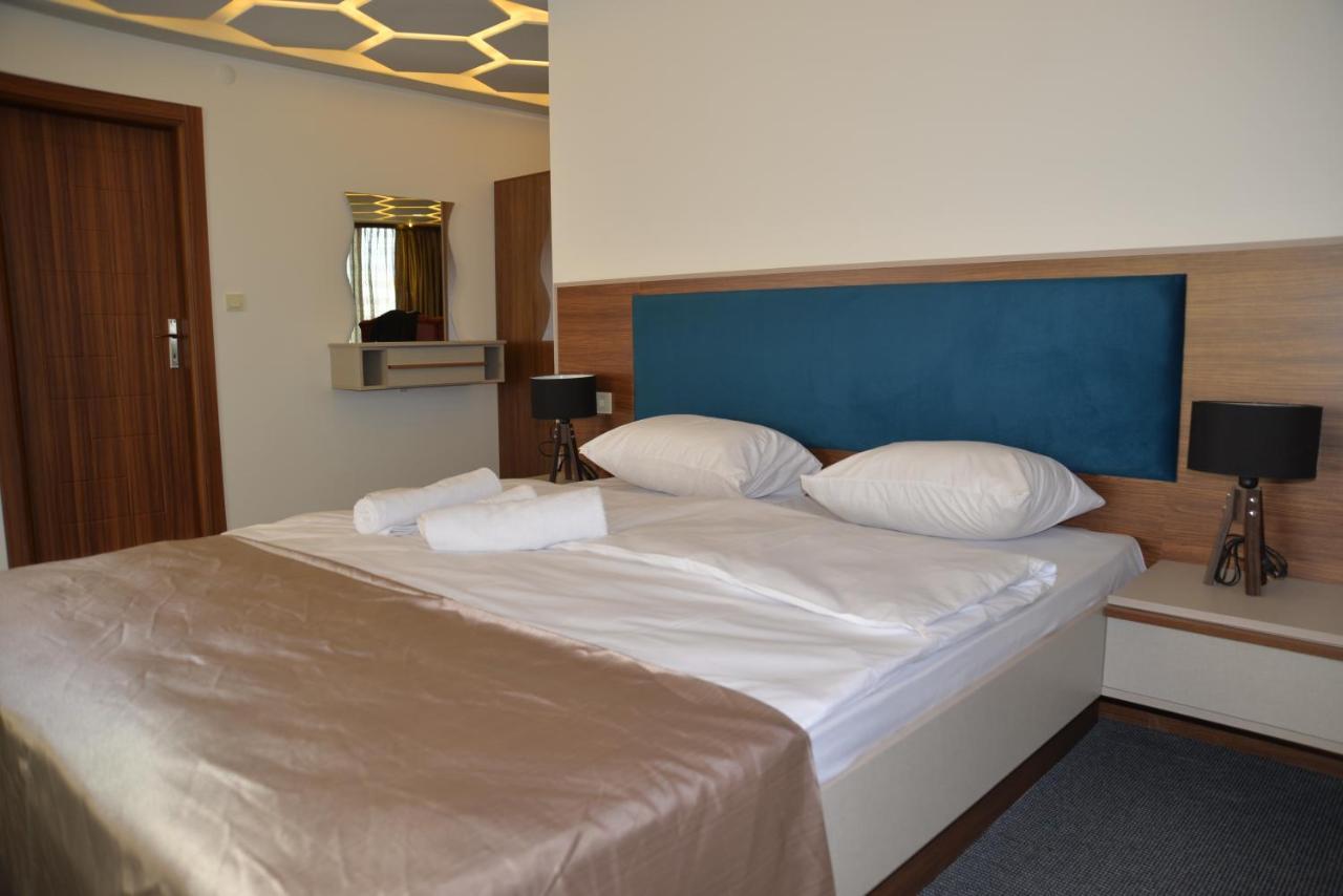 Tevetoglu Hotel Istanbul Exterior photo