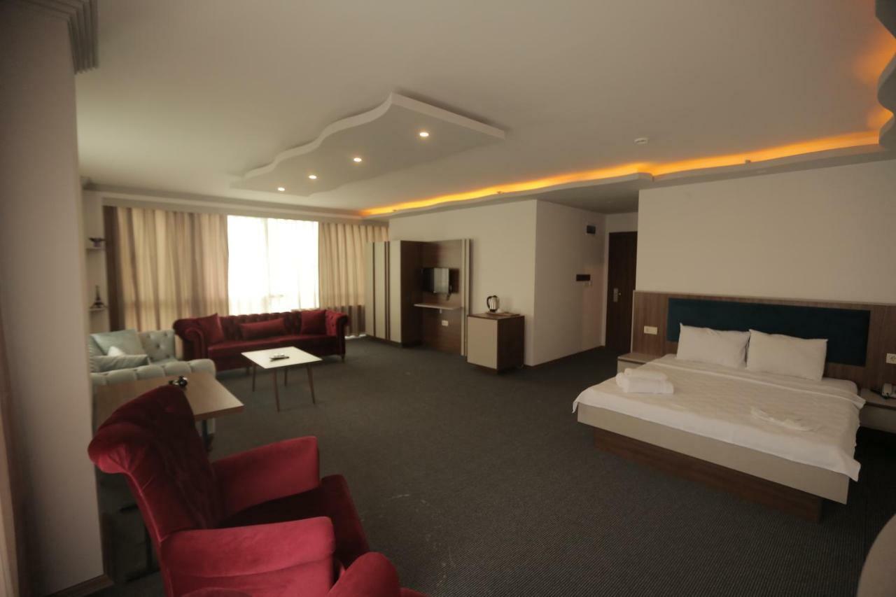 Tevetoglu Hotel Istanbul Exterior photo